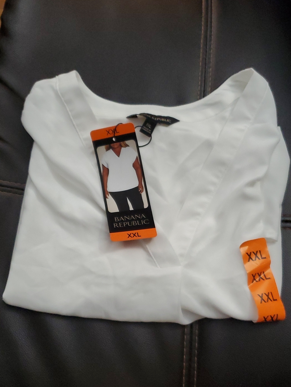 Banana Republic White V-Neck Blouse